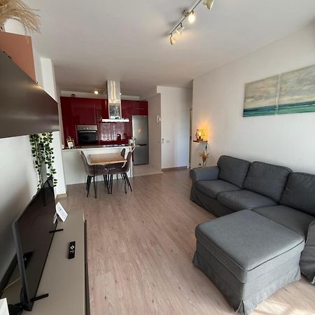 Seaside Paradise - 2 Bedroom Apartment With Ocean Views & Air Conditioning In Playa San Juan ภายนอก รูปภาพ